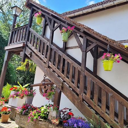 Gite Le Balcon Flaubert Forges-les-Eaux Luaran gambar