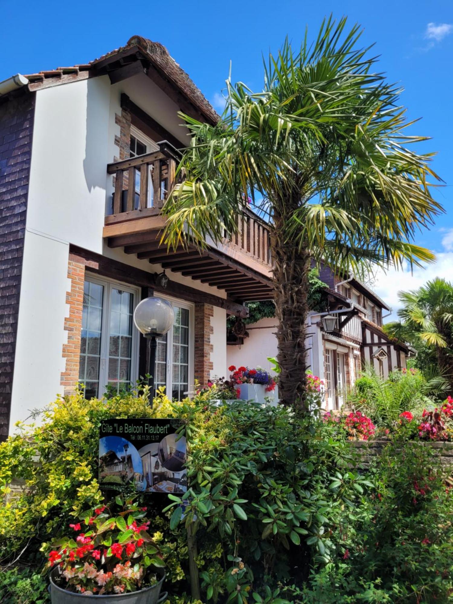 Gite Le Balcon Flaubert Forges-les-Eaux Luaran gambar